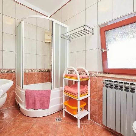 Апартаменти Haus Ana